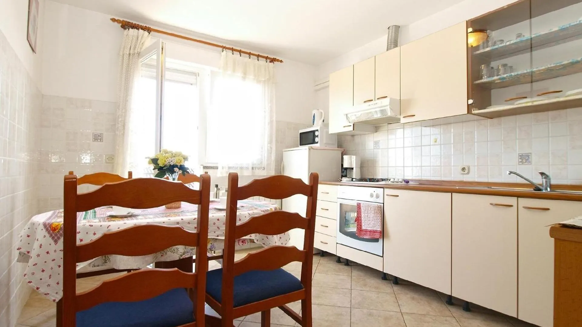 Apartment Ferienwohnung Fuer 4 Personen Ca 60 Qm In Pula, Istrien Istrische Riviera Croatia